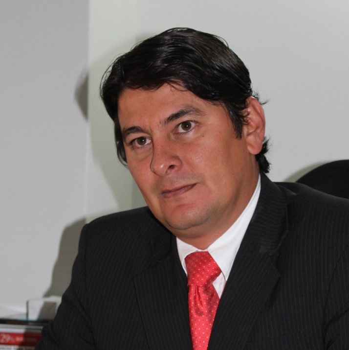 Carlos Arenas 